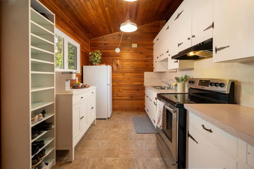 1303 Baptiste Drive