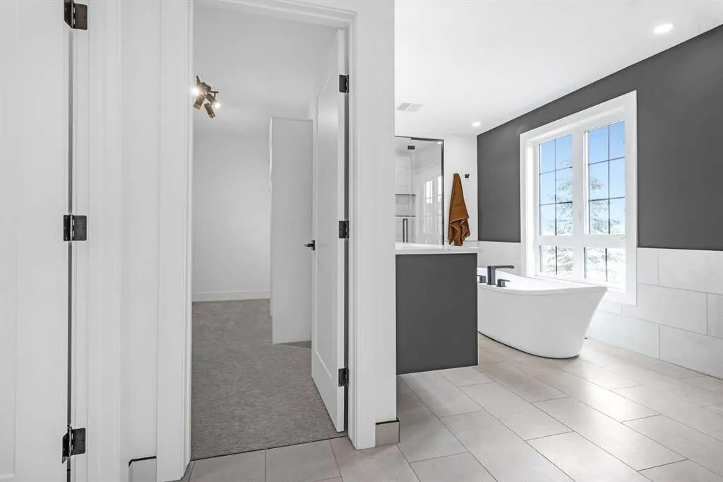 340 West Chestermere Drive