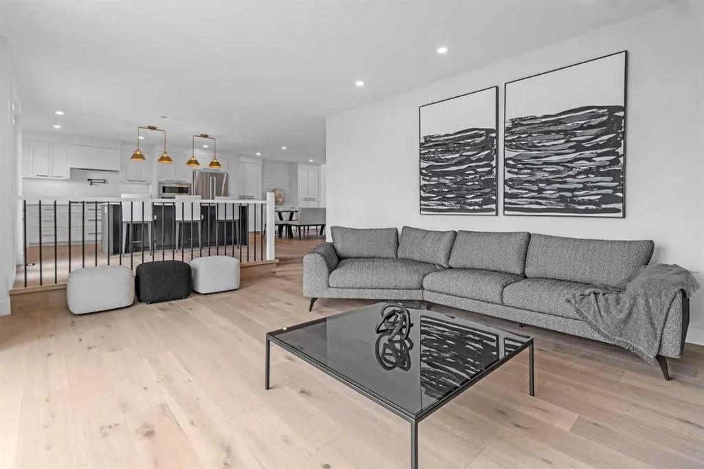 340 West Chestermere Drive