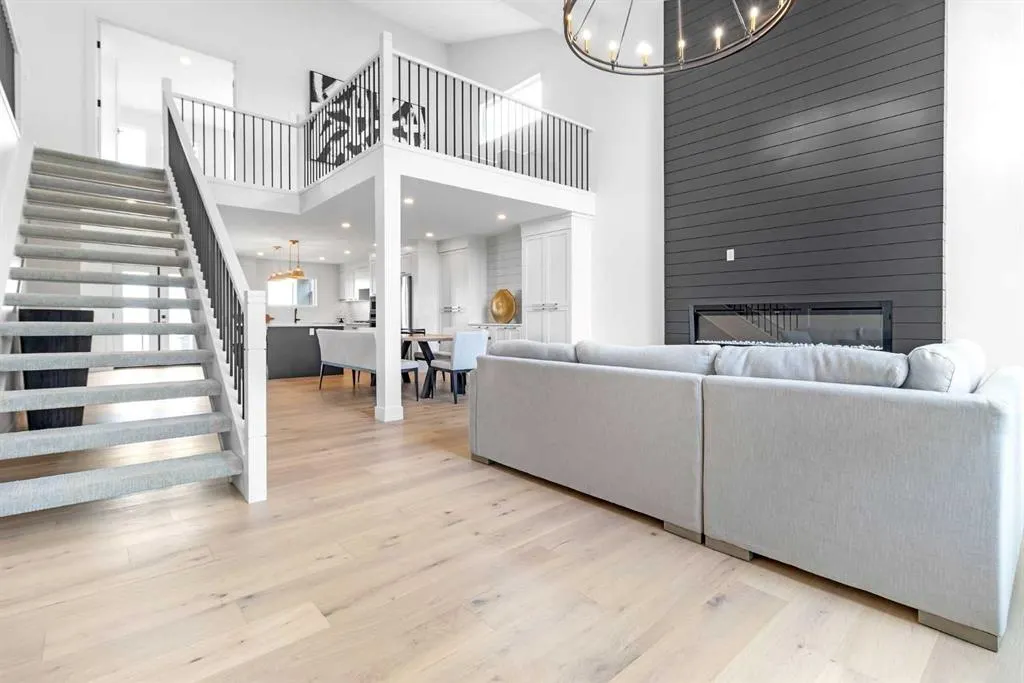 340 West Chestermere Drive