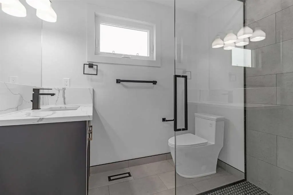 340 West Chestermere Drive
