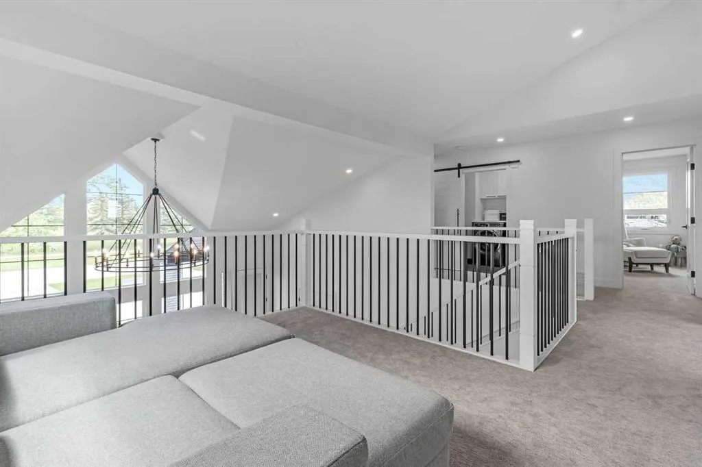 340 West Chestermere Drive