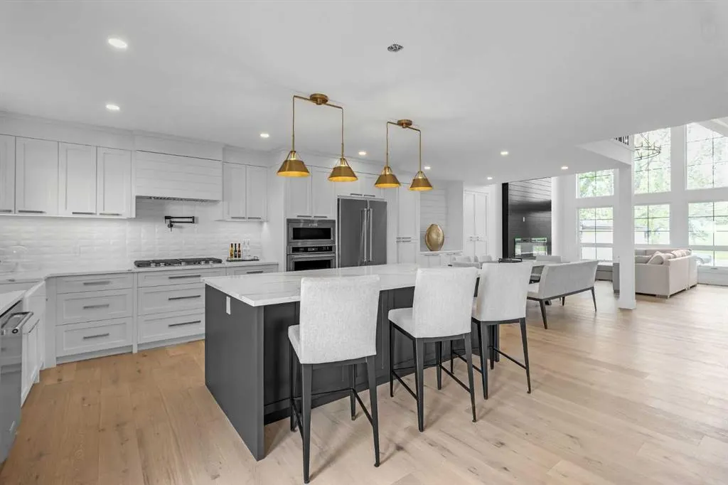 340 West Chestermere Drive