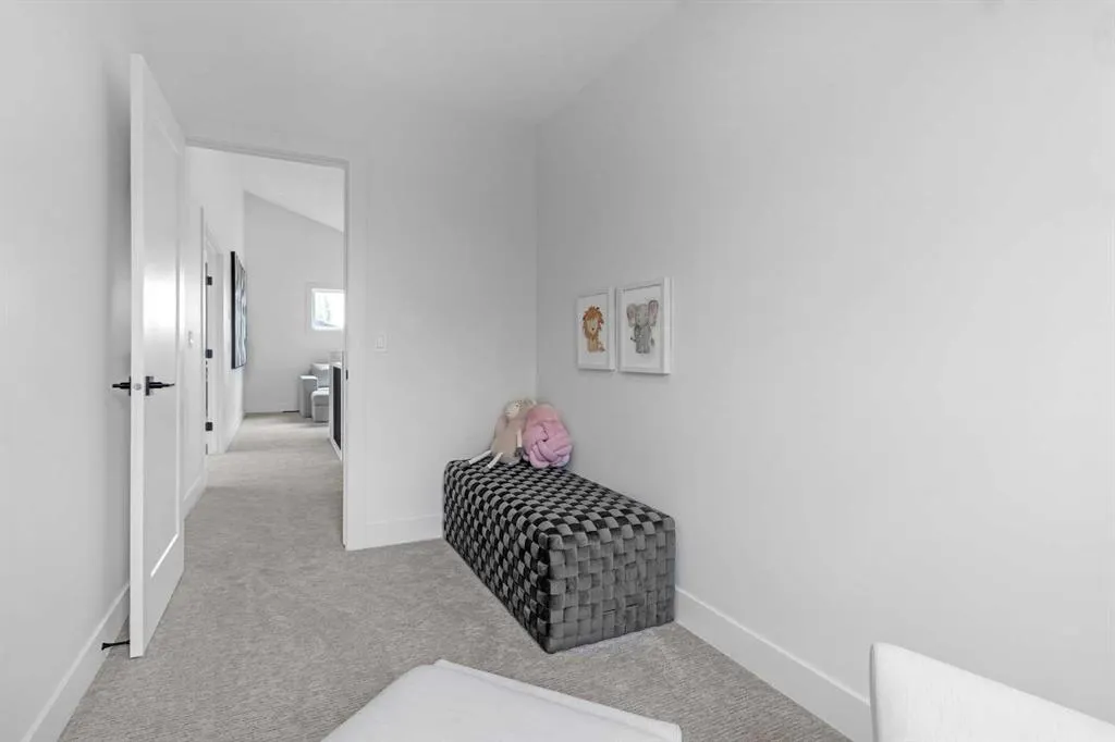 340 West Chestermere Drive