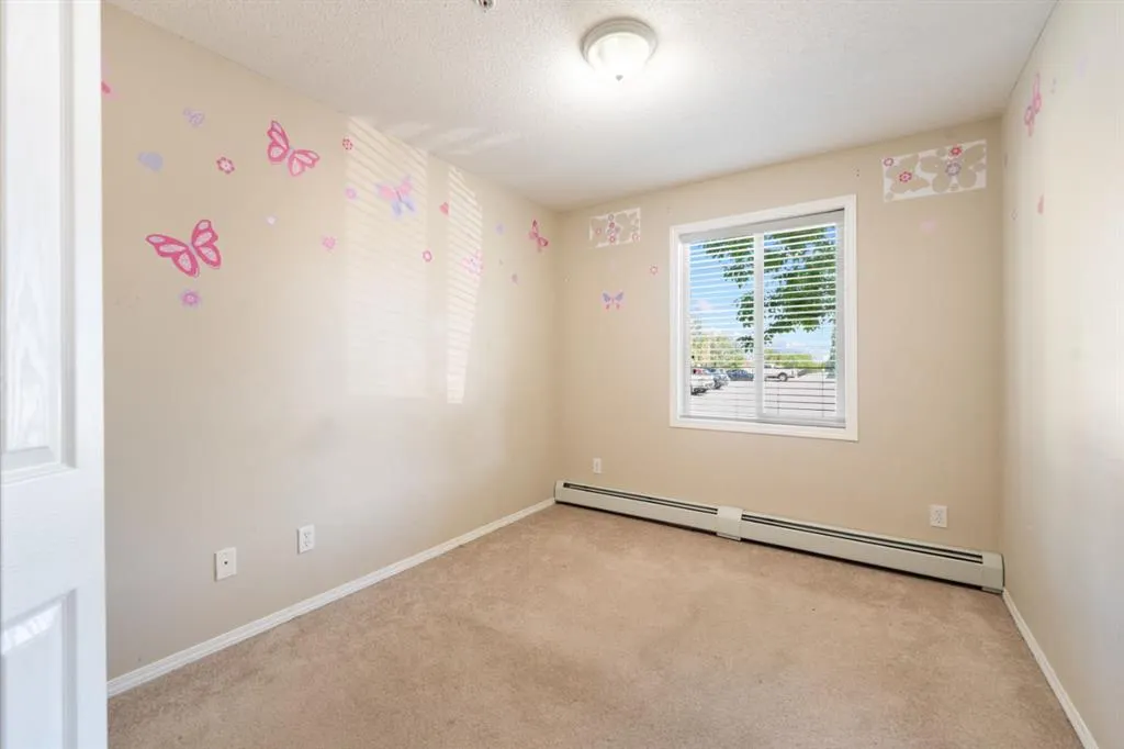 2395 Eversyde Avenue SW, #1102