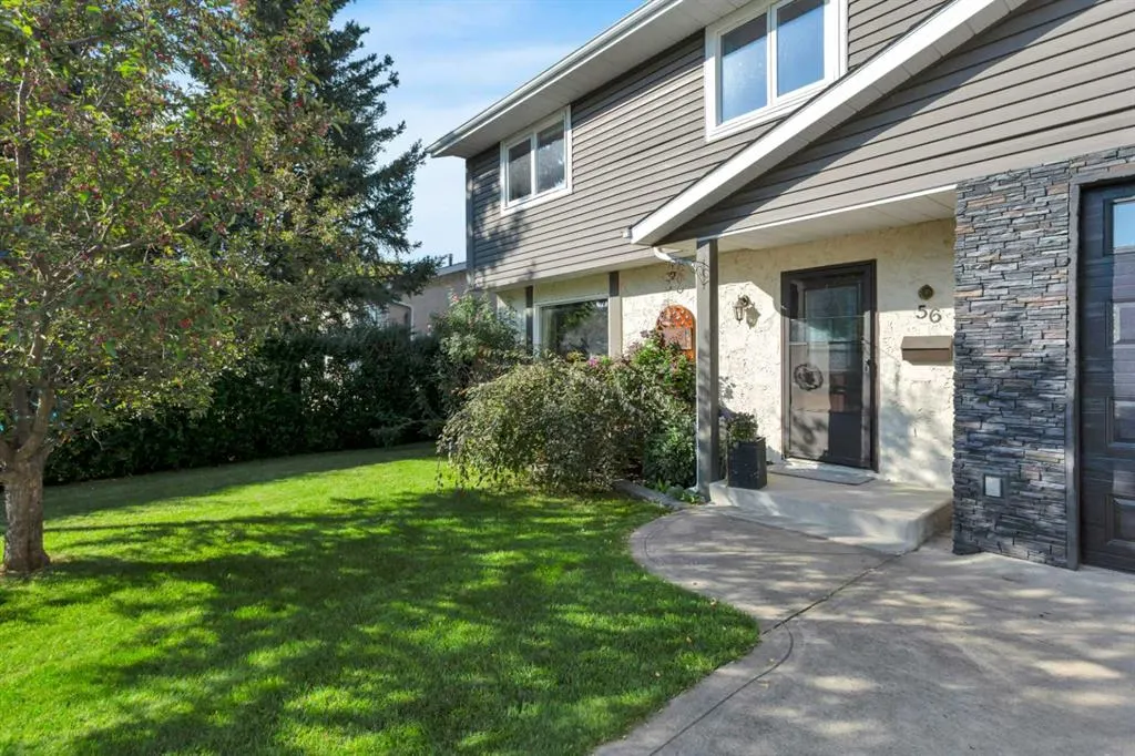 56 Lakeview Crescent