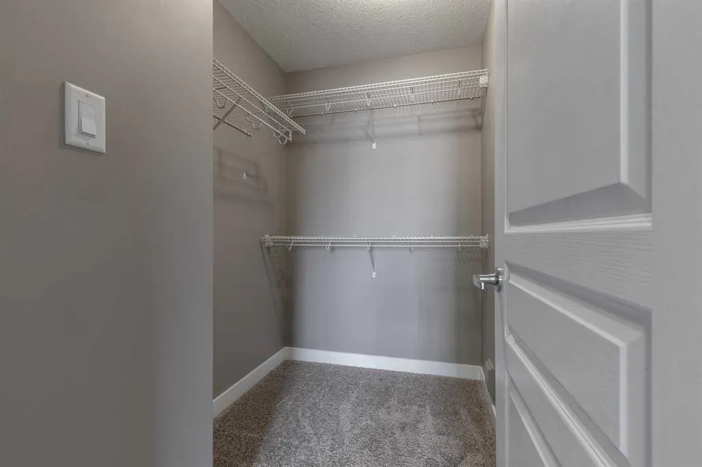 205 Silkstone Road W, #2