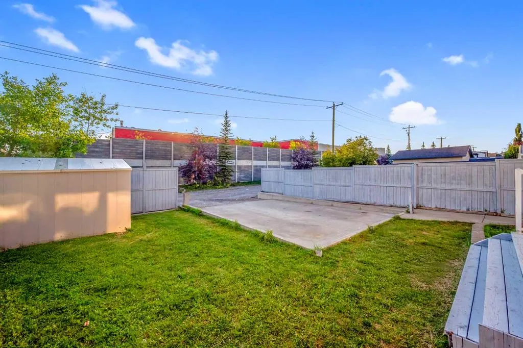 216 Covehaven Road NE