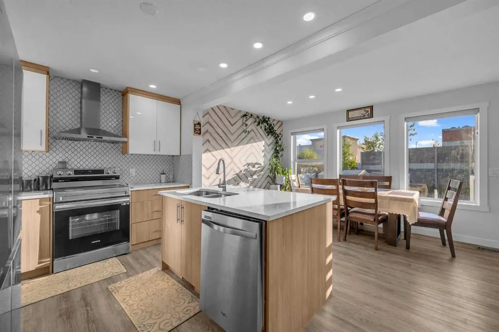 216 Covehaven Road NE