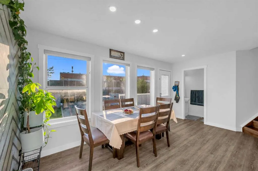 216 Covehaven Road NE