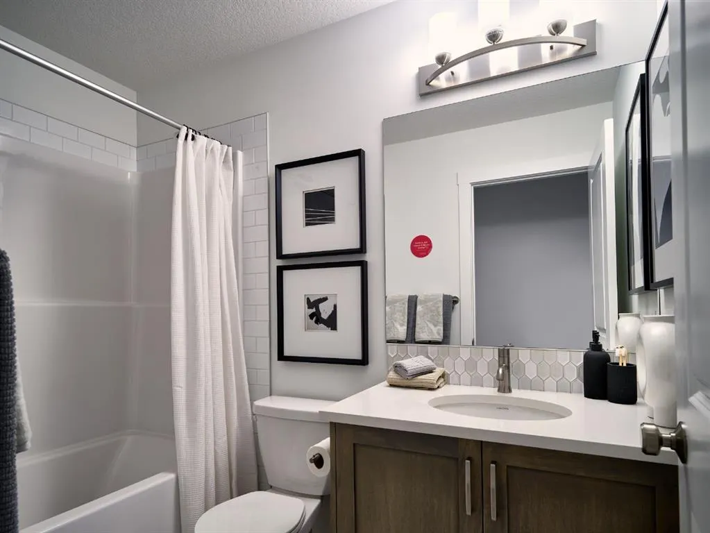 380 Seton Villas SE, #229