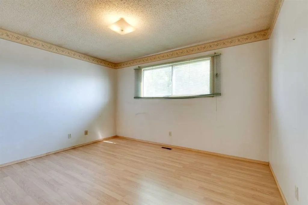 150 Pinehill Road NE