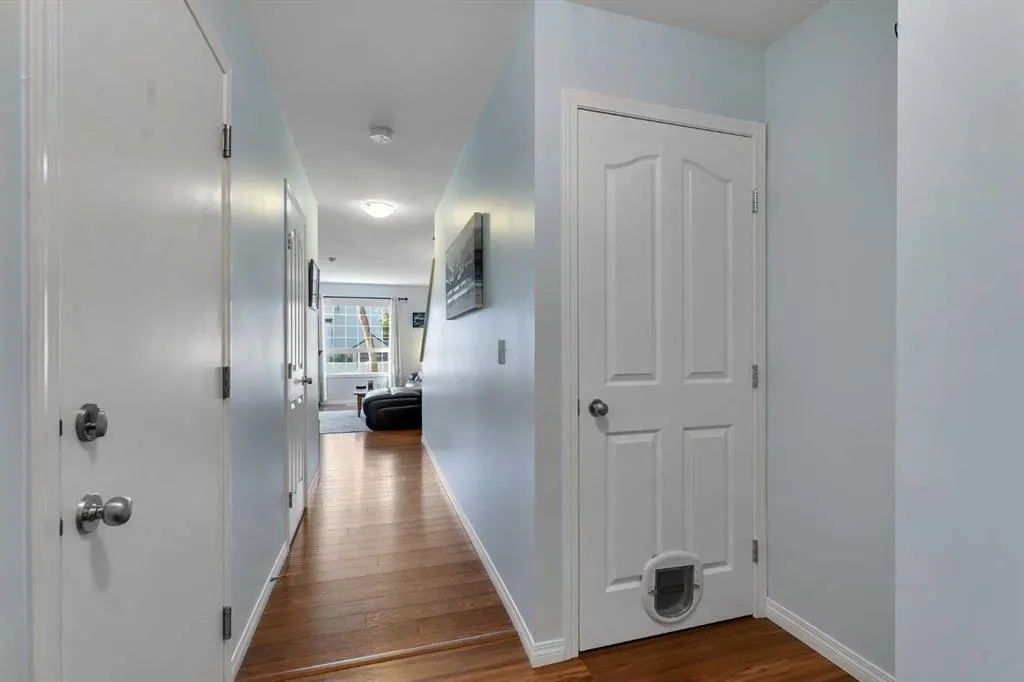 156 Canoe Drive SW, #6