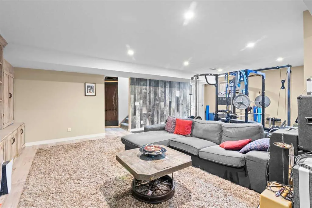 212 Crystal Green Place