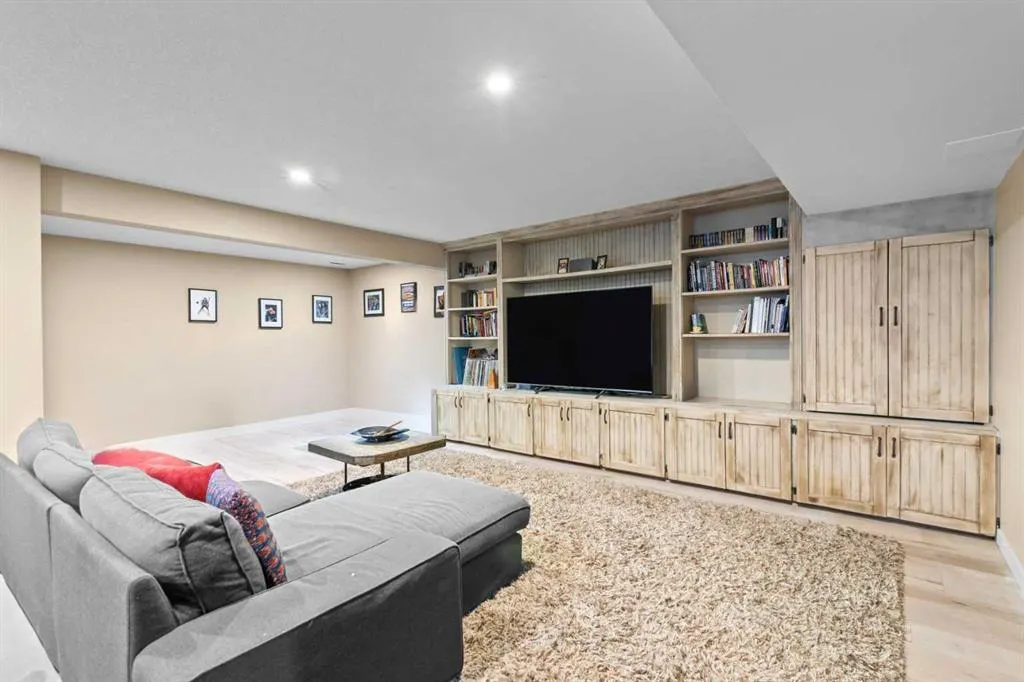 212 Crystal Green Place