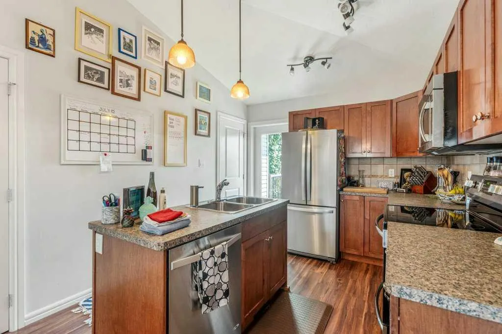 214 Mt Sundance Crescent
