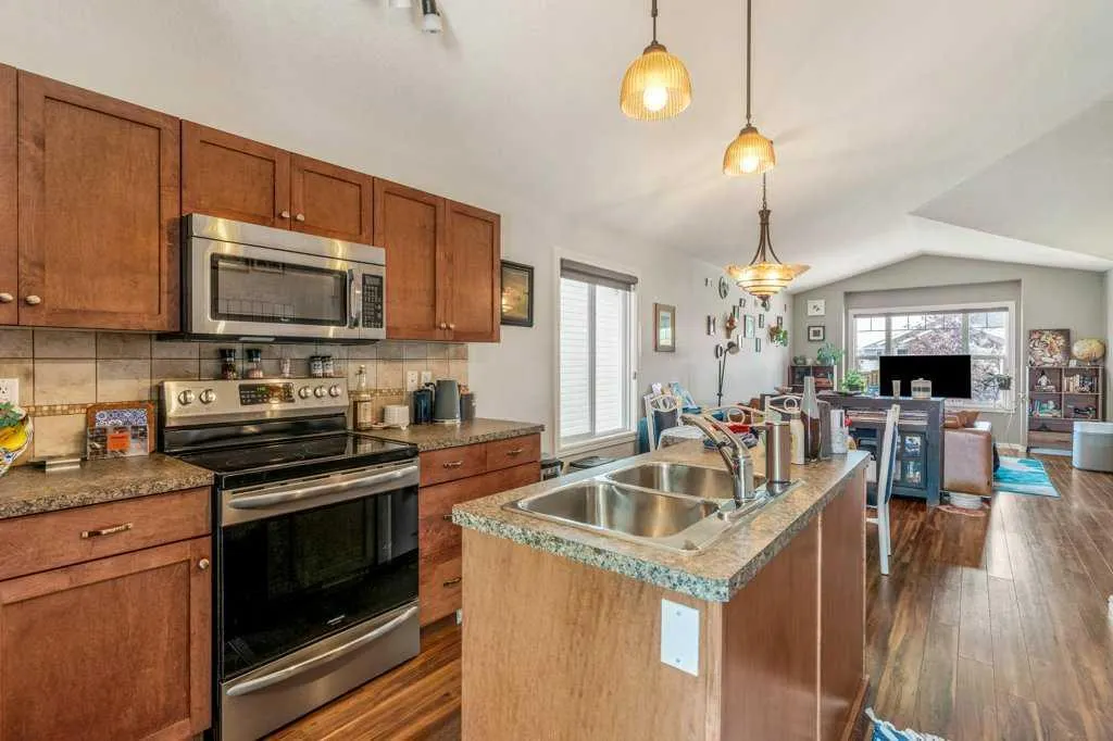 214 Mt Sundance Crescent