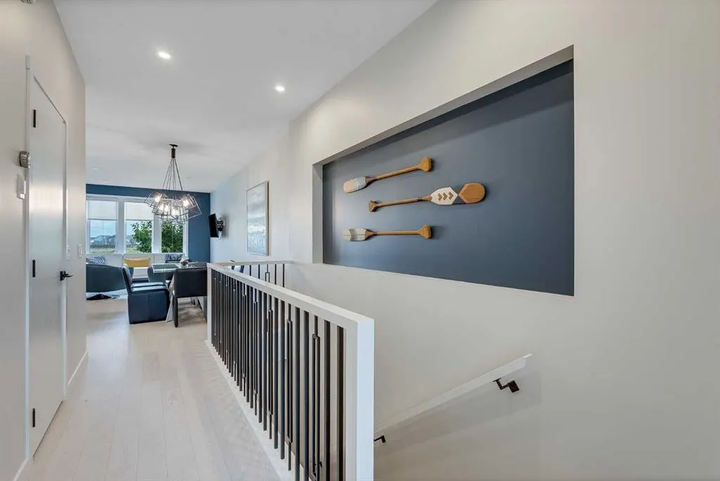 709 Marine Drive SE