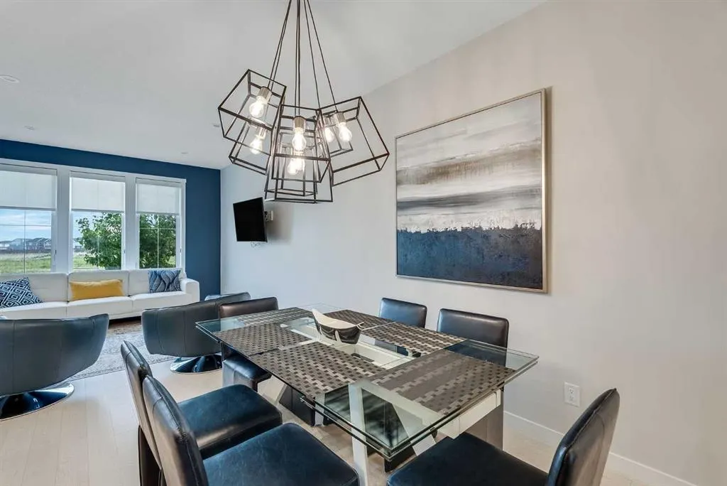 709 Marine Drive SE