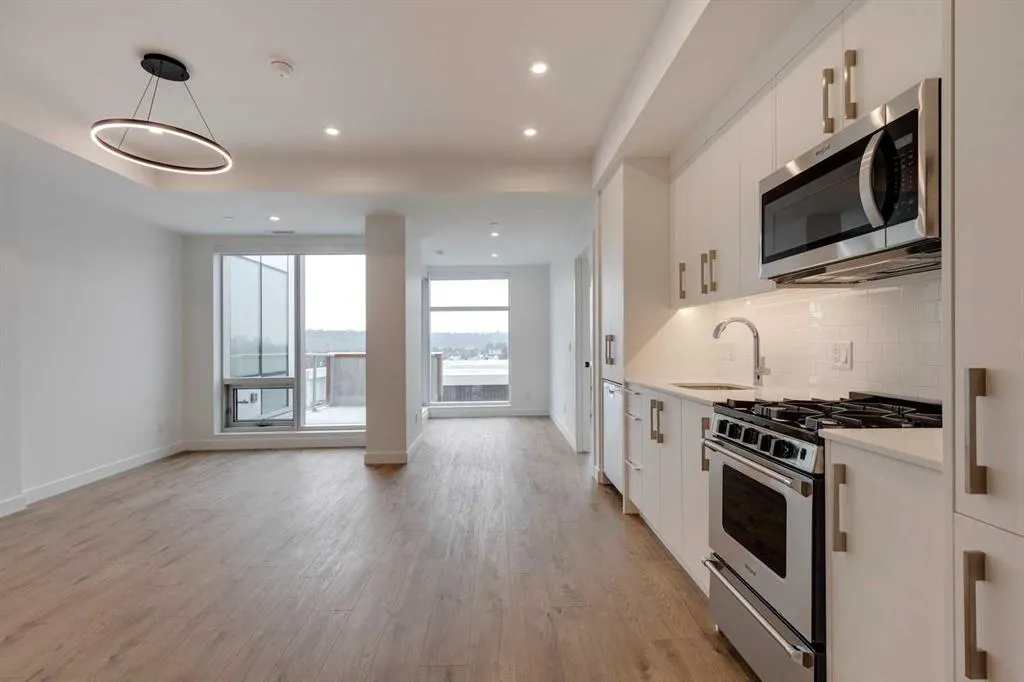 110 18A Street NW, #708