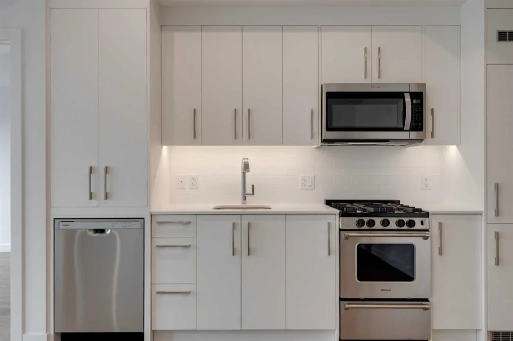 110 18A Street NW, #708