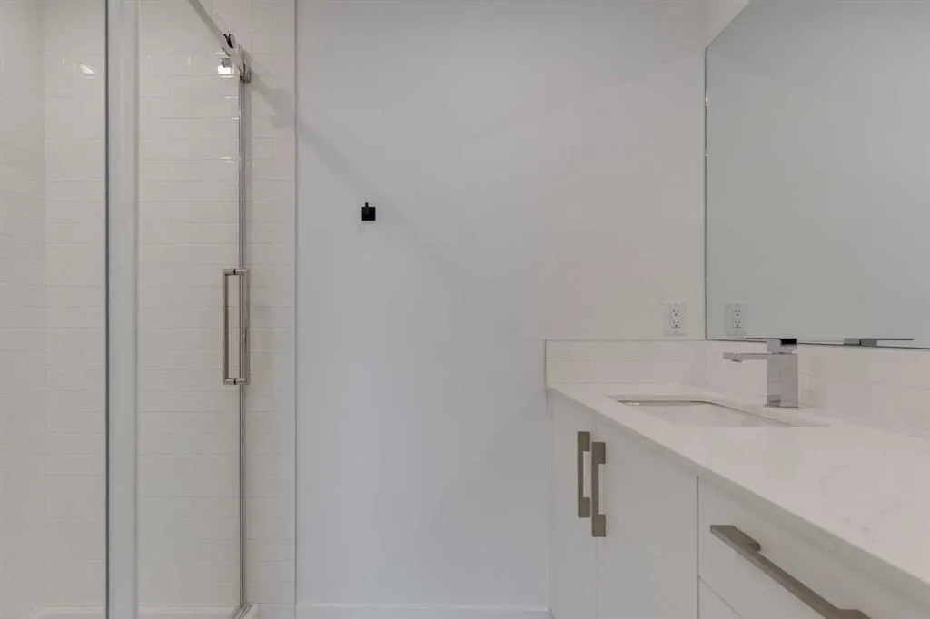 110 18A Street NW, #708