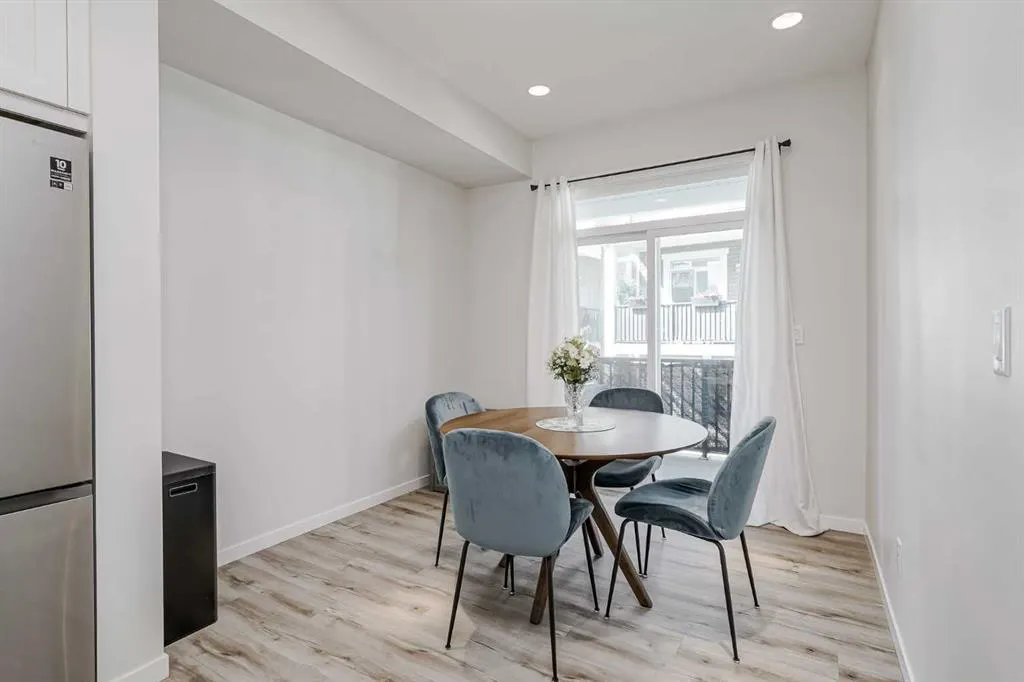 355 Nolancrest Heights NW, #1411