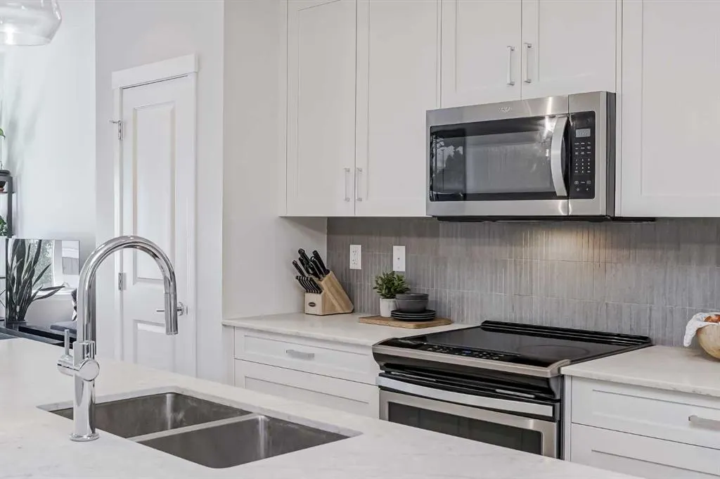 355 Nolancrest Heights NW, #1411