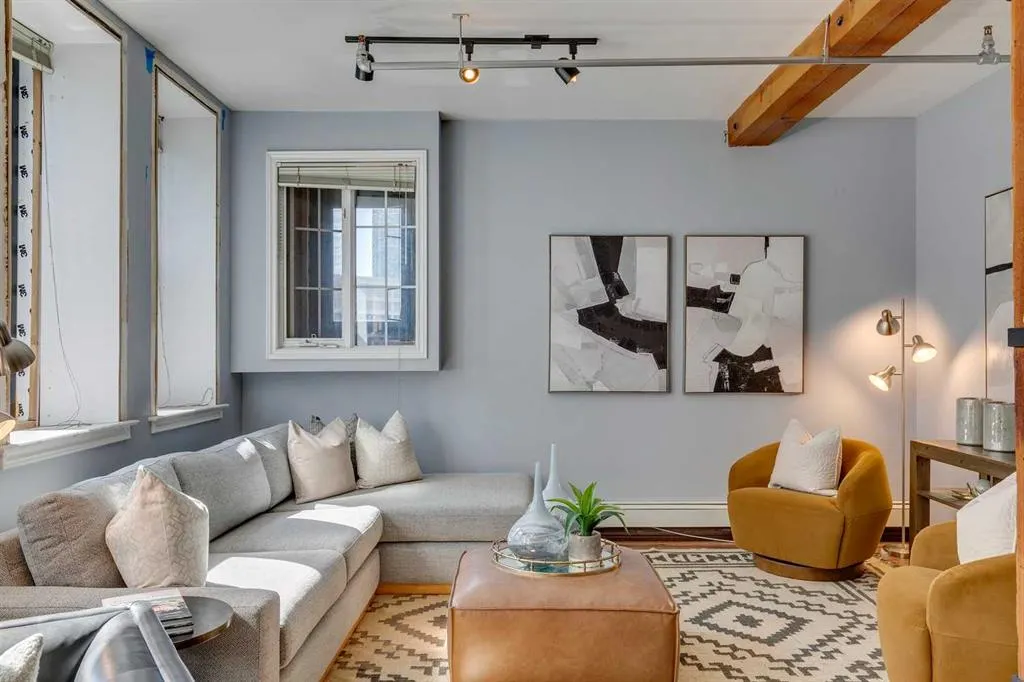 220 11 Avenue SE, #221