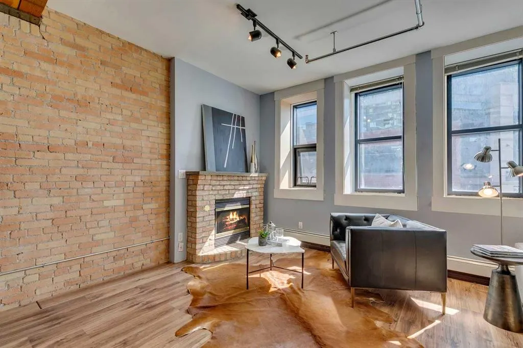 220 11 Avenue SE, #221