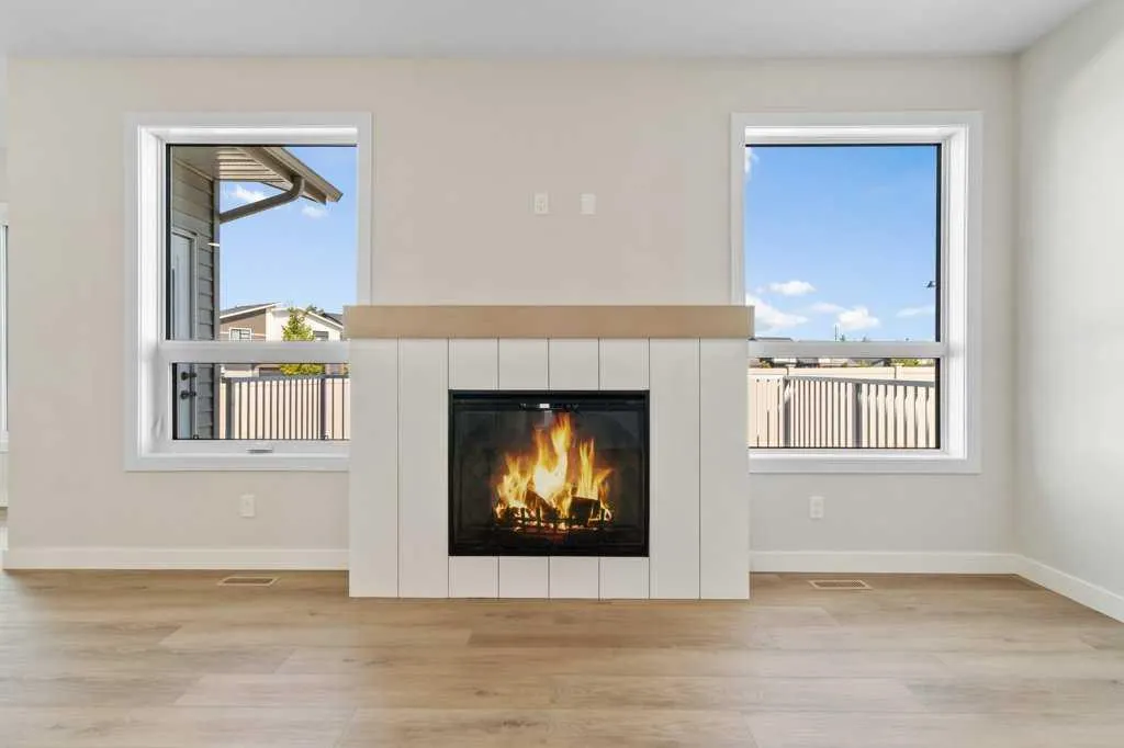 16 Eaton Crescent