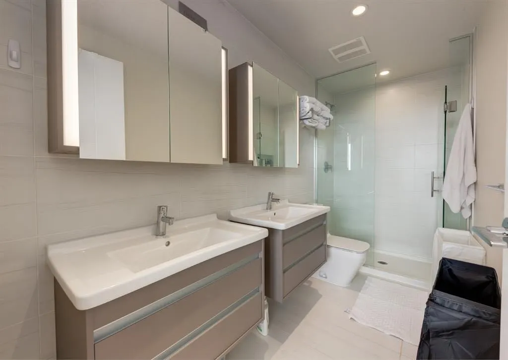 930 16 Avenue SW, #2406