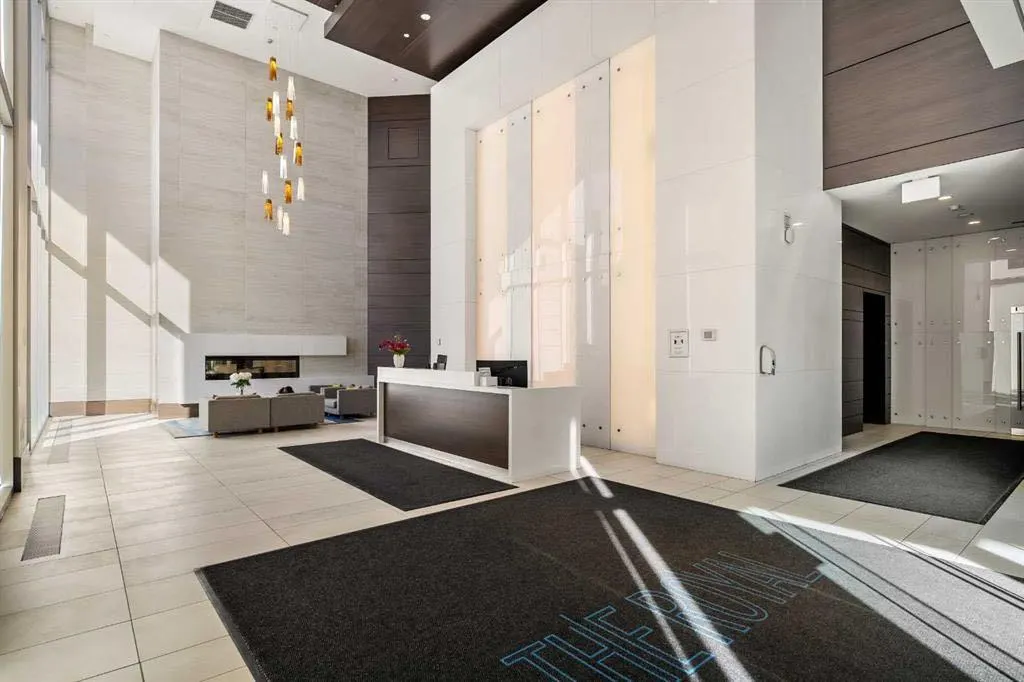 930 16 Avenue SW, #2406