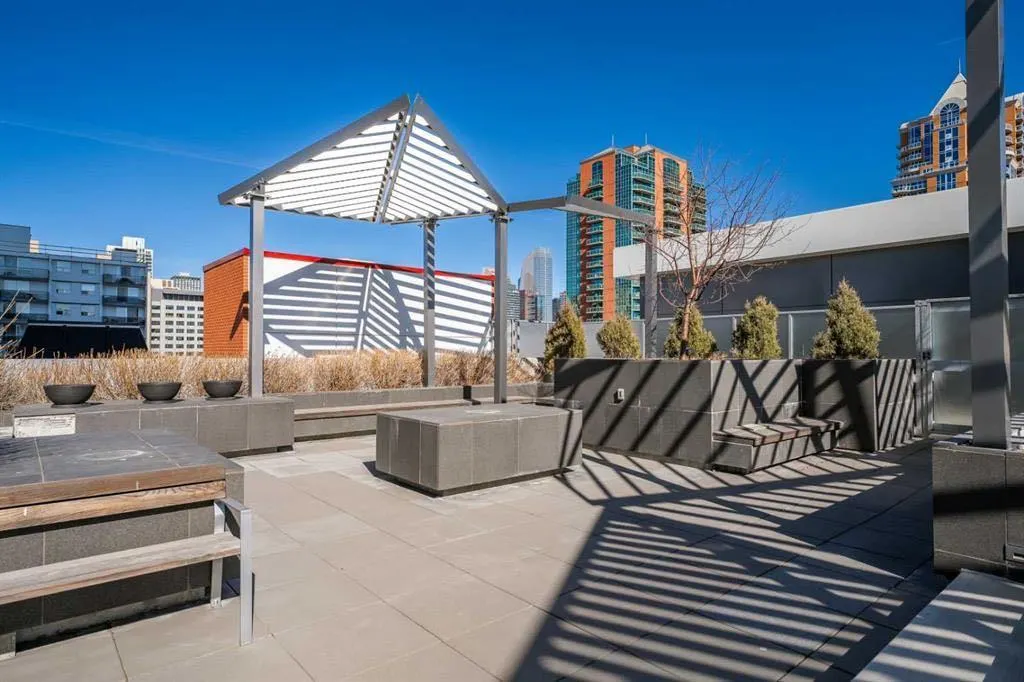 930 16 Avenue SW, #2406