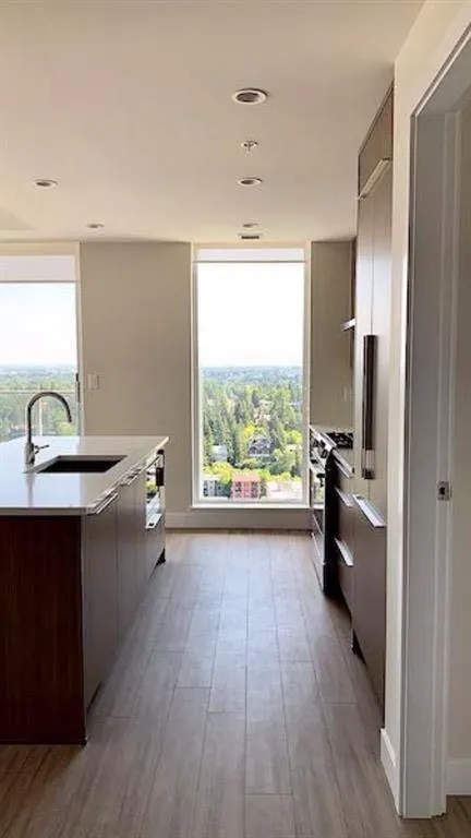 930 16 Avenue SW, #2406