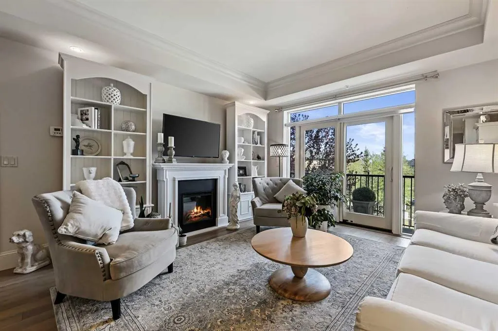 211 Quarry Way SE, #205