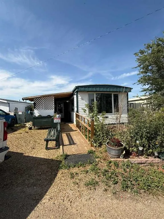 64 Greenwood Villa
