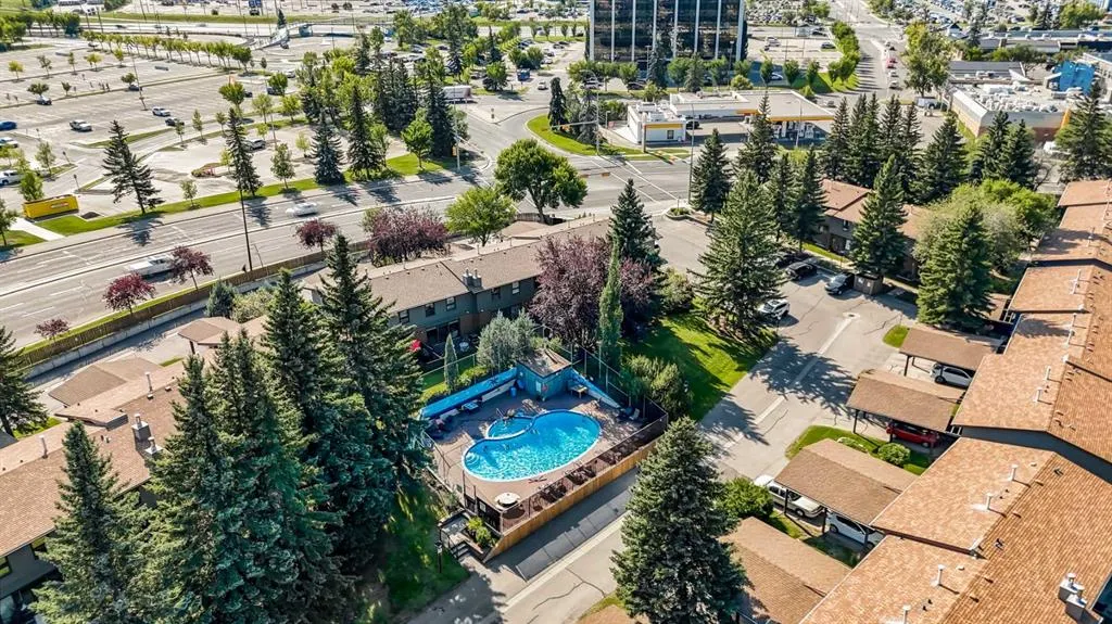 10910 Bonaventure Drive, #4