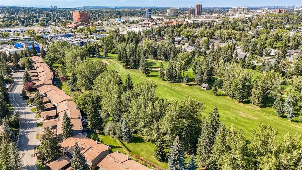 10910 Bonaventure Drive, #4