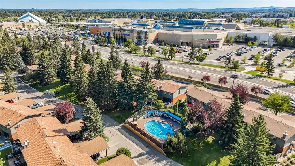 10910 Bonaventure Drive, #4