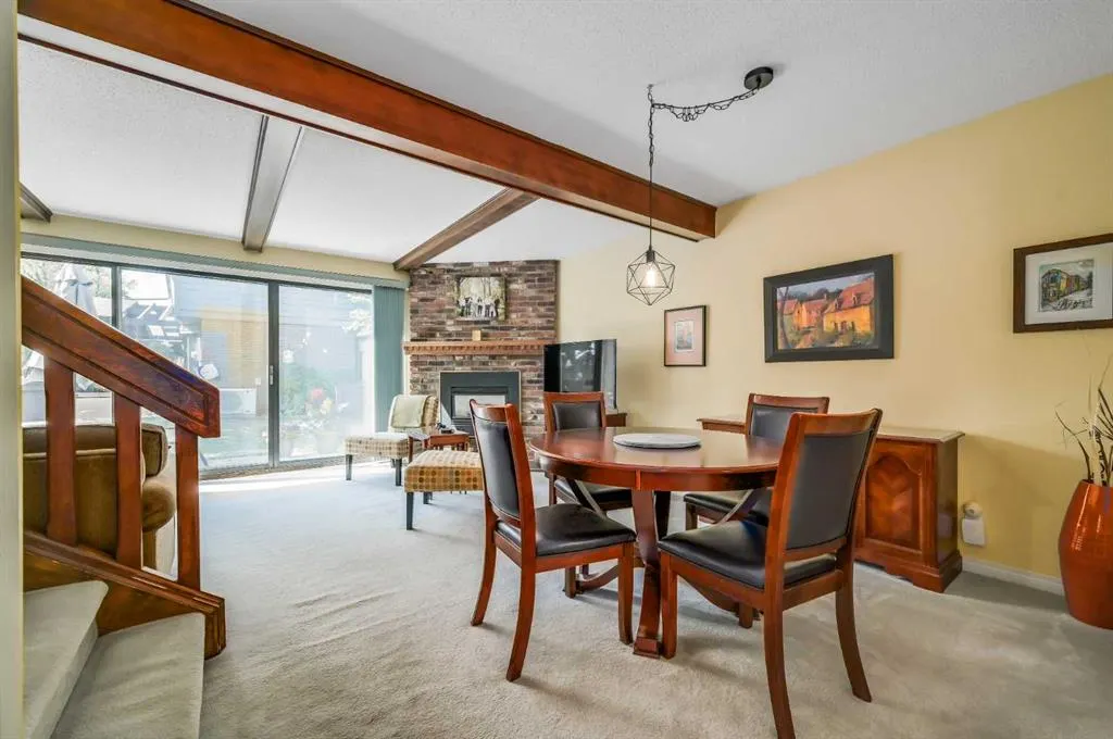 10910 Bonaventure Drive, #4
