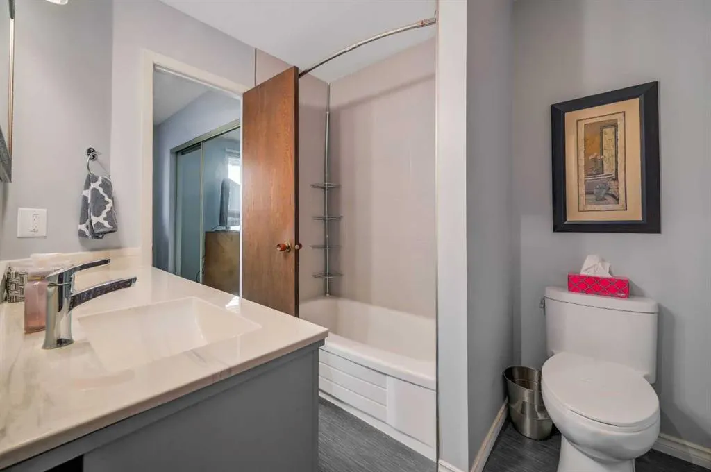 10910 Bonaventure Drive, #4