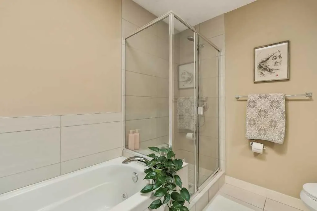 1930 35 Street SW, #1