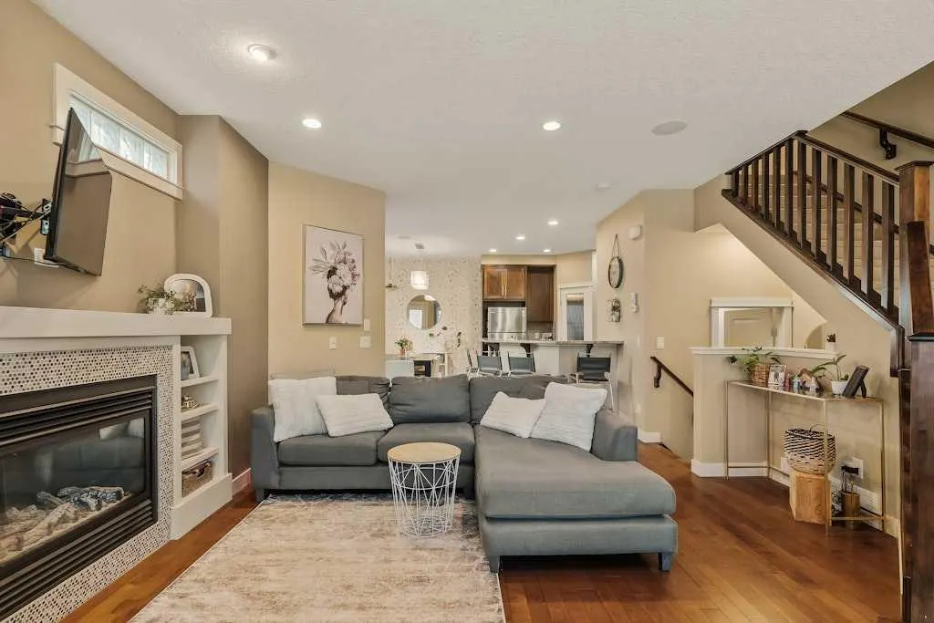 1930 35 Street SW, #1