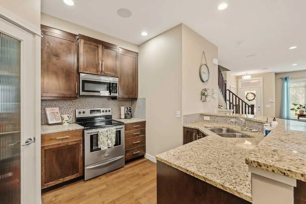 1930 35 Street SW, #1