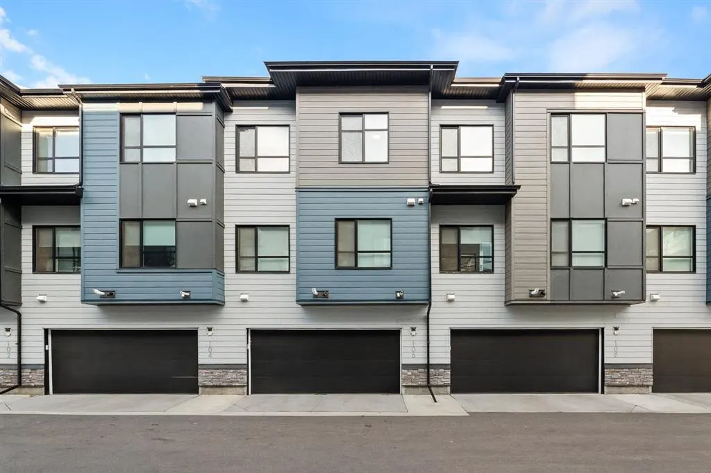 42 Cranbrook Gardens SE, #106