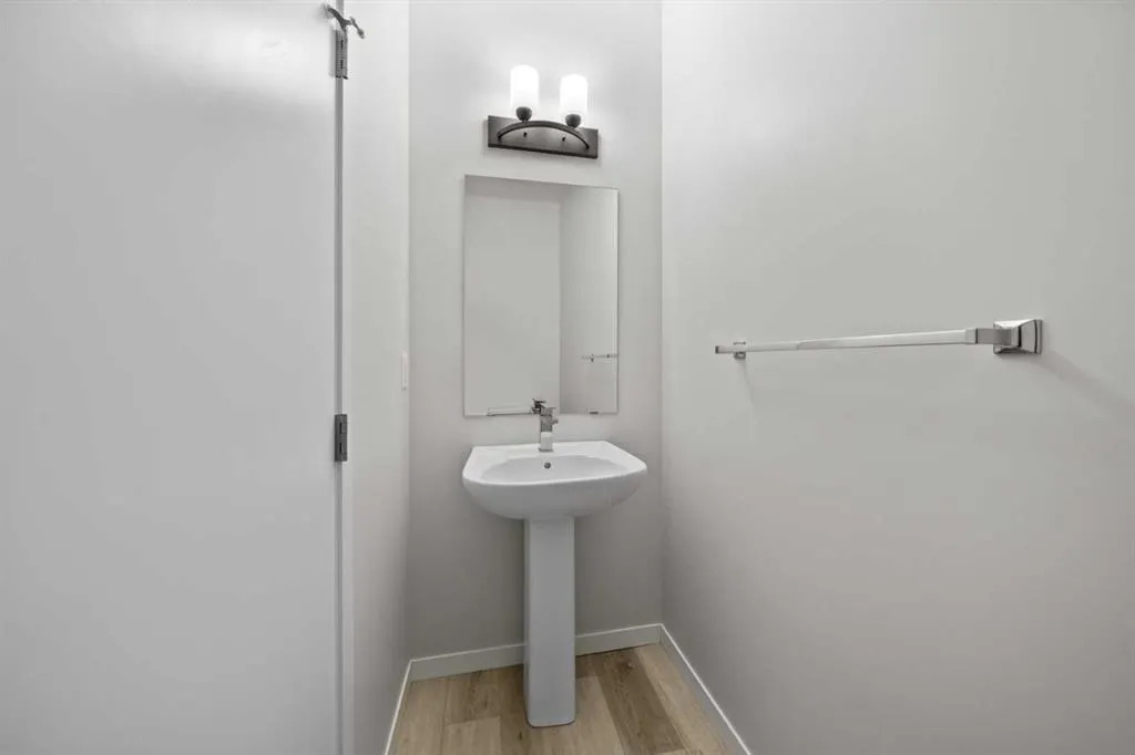 42 Cranbrook Gardens SE, #106