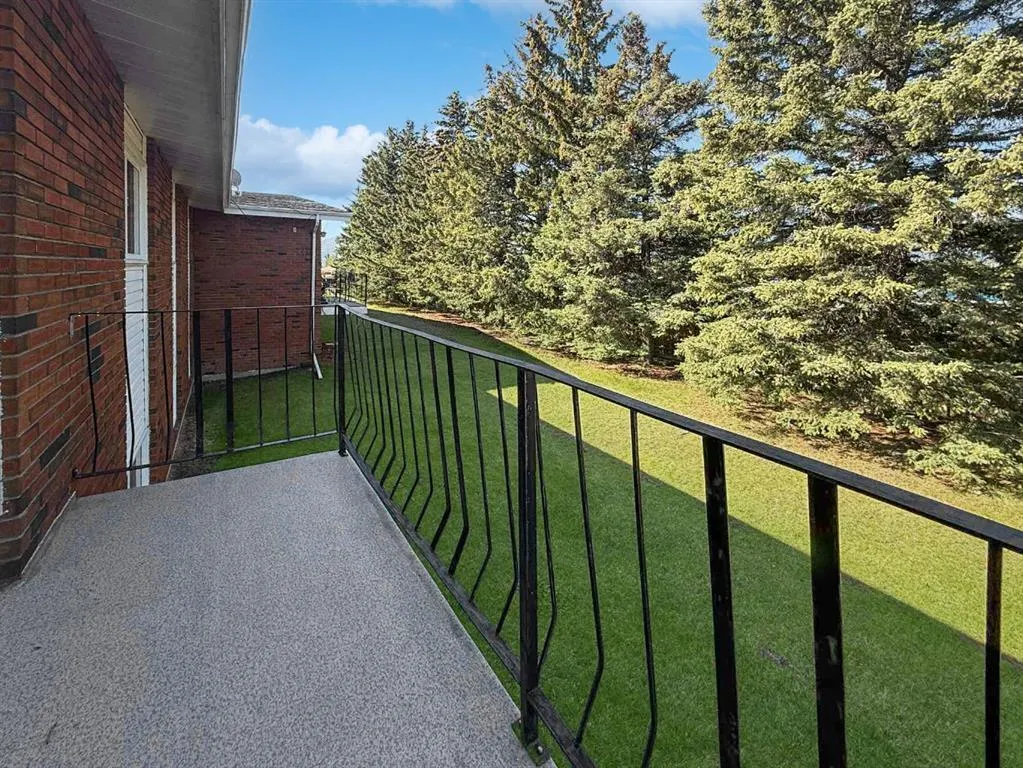 11114 Hoppe Avenue, #201