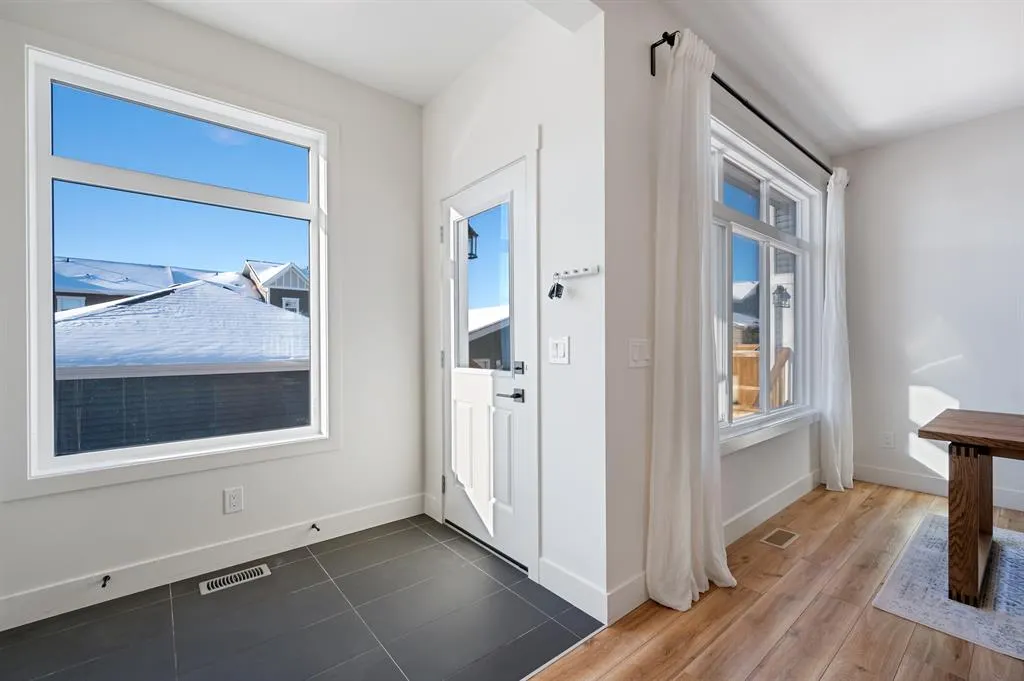 39 Sunrise Heights