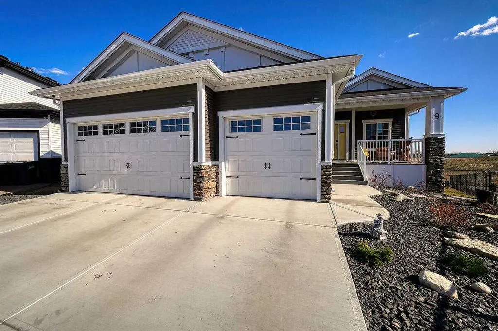 9 Bishop Circle